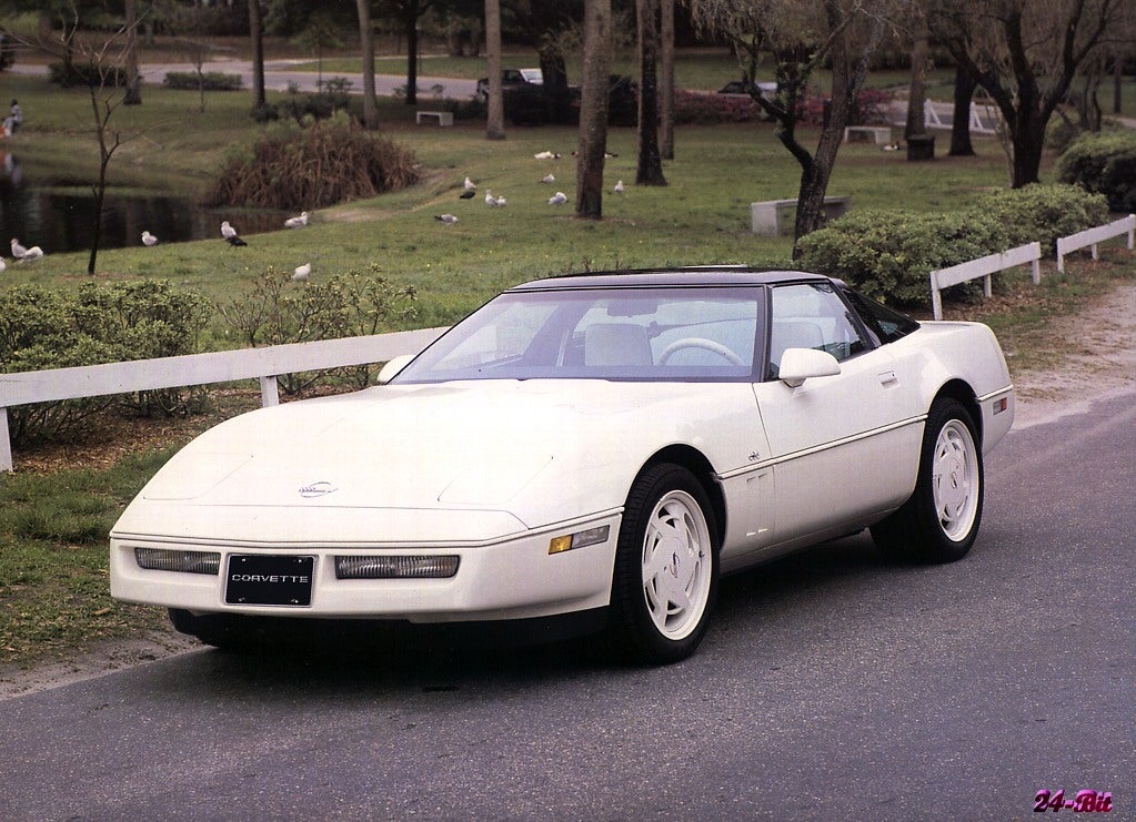 1988 Chevrolet Corvette Coupe, 1989 Corvette Coupe in White, exterior