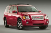 GMC Envoy XL Overview GMC Envoy XL Overview