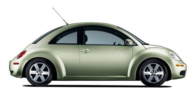 volkswagen beetle. 2007 Volkswagen Beetle, Right