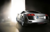 R8 R8