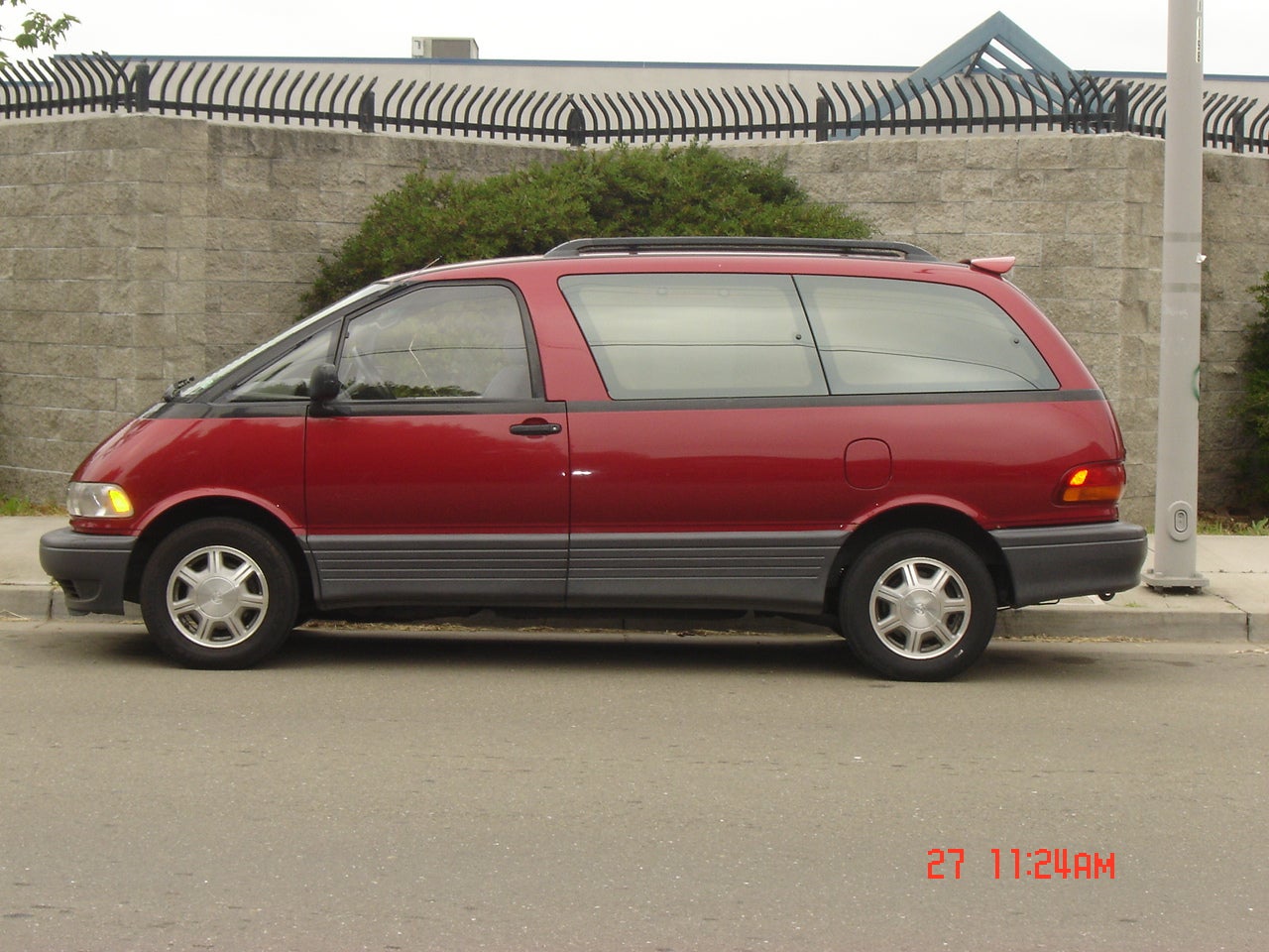 1993 Toyota previa le gas mileage