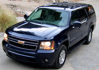 2008 Chevrolet Suburban Overview 2008 Chevrolet Suburban Overview