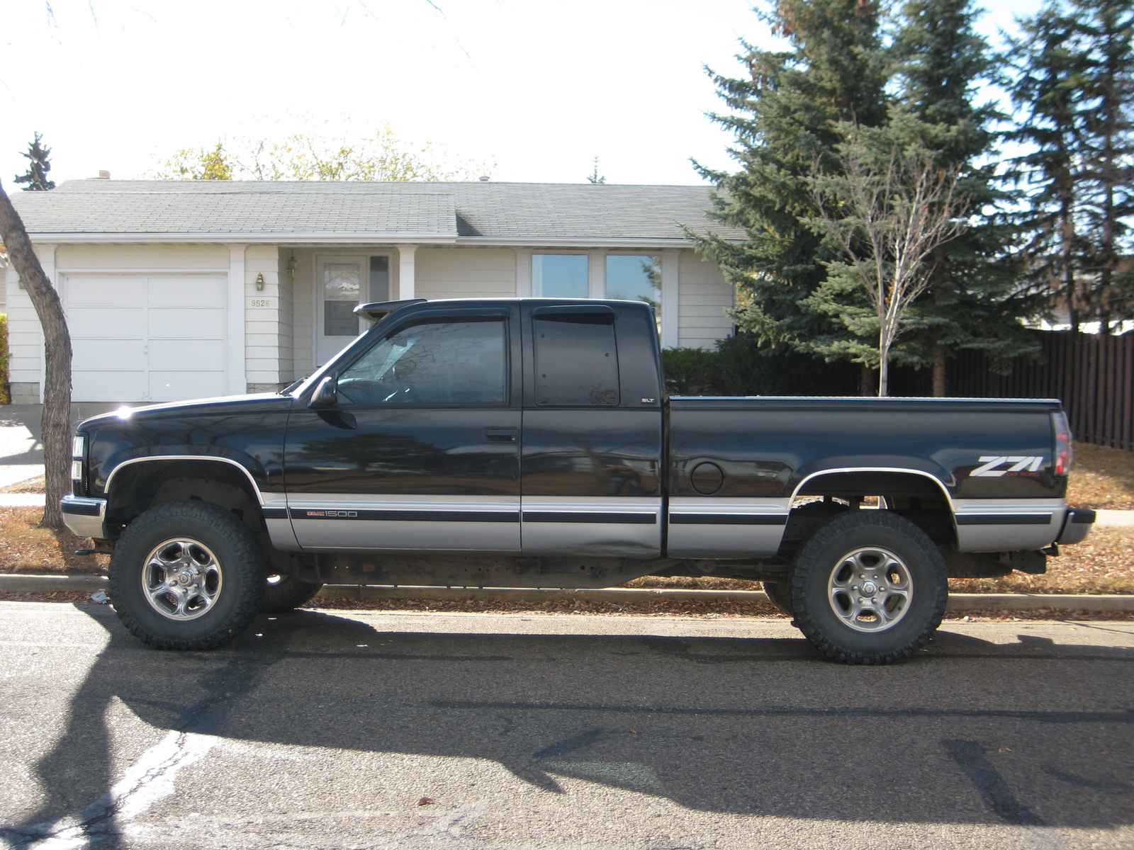 1995_chevrolet_c_k_1500-pic-46166.jpeg