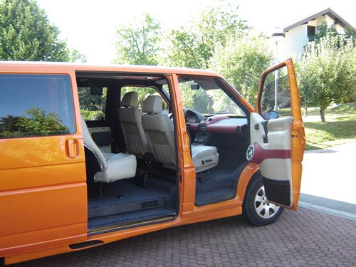 2002 Volkswagen EuroVan, 1993 Volkswagen EuroVan 3 Dr MV Passenger Van 