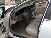 2005+lincoln+town+car+limo