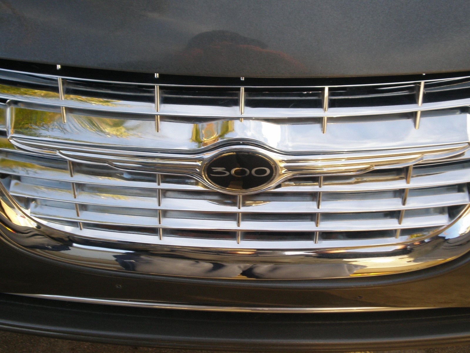 Chrysler grill emblem canada #4
