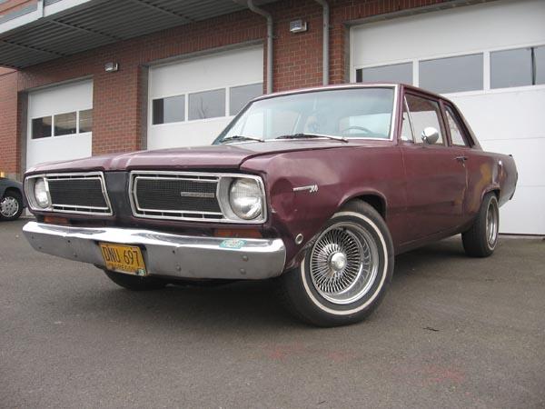 1968 Plymouth Valiant picture