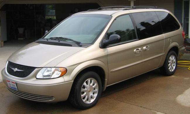 Used chrysler town & country vans #4