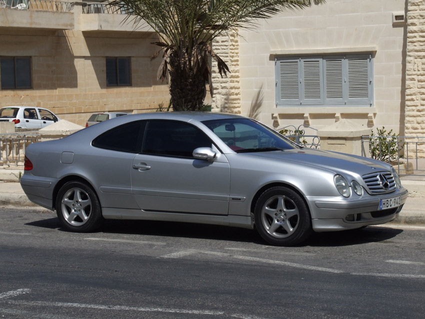 Mercedes Benz Clk 2003. 2003 Mercedes-Benz CLK-Class