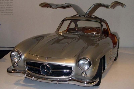 1963 Mercedes-Benz 300SL Pictures