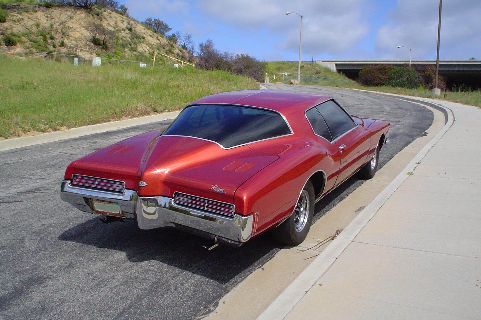 1971_buick_riviera-pic-35880.jpeg