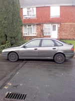 1994 Renault Laguna Overview 1994 Renault Laguna Overview