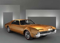 1966 Oldsmobile Toronado Overview 1966 Oldsmobile Toronado Overview