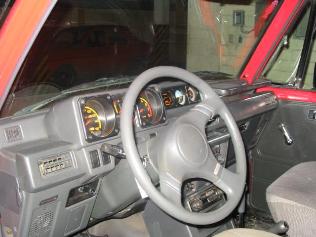 Mitsubishi Montero Interior. 1995 Mitsubishi Montero