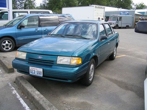 1993 Ford Tempo Sedan ( Lethbridge Images