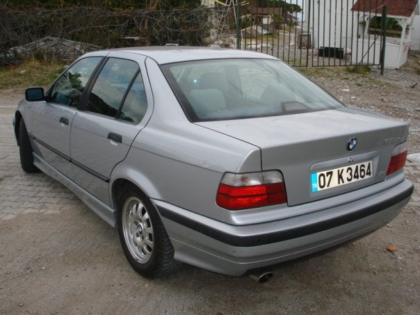 Bmw 3 Series 318i. 1998 BMW 3 Series 318i,