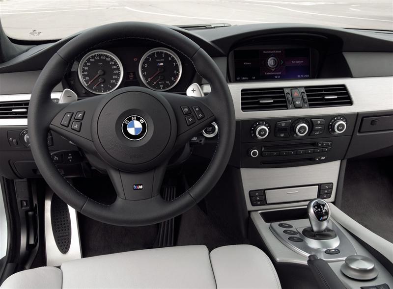 2007 BMW M5 picture interior