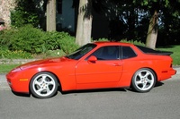 944 944