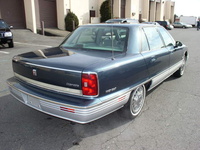 1993 Oldsmobile Ninety-Eight Overview 1993 Oldsmobile Ninety-Eight Overview