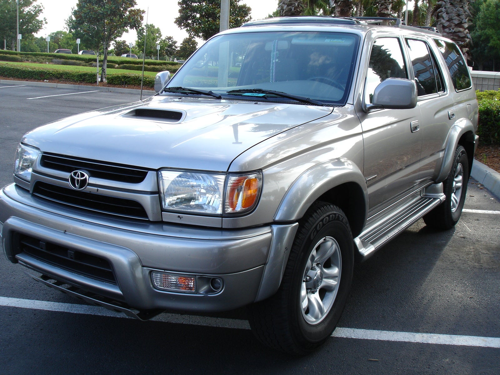 are 2002 toyota 4runners #4