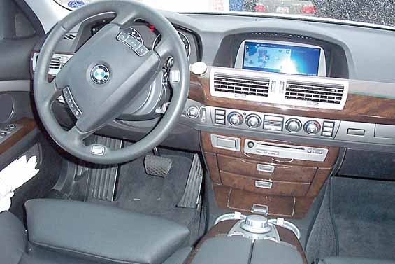 2007 BMW 7 Series 750Li Picture of 2007 BMW 750Li interior