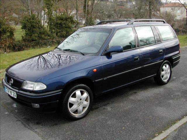 1993 Opel Astra picture exterior