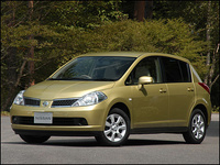 nissan versa review nissan versa review