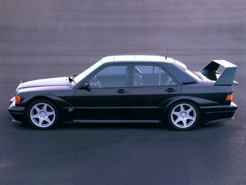 1993_mercedes-benz_190-class_4_dr_190e_2_6_sedan-pic-38736.jpeg