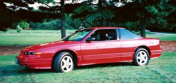 Oldsmobile Cutlass Supreme. 1997 Oldsmobile Cutlass