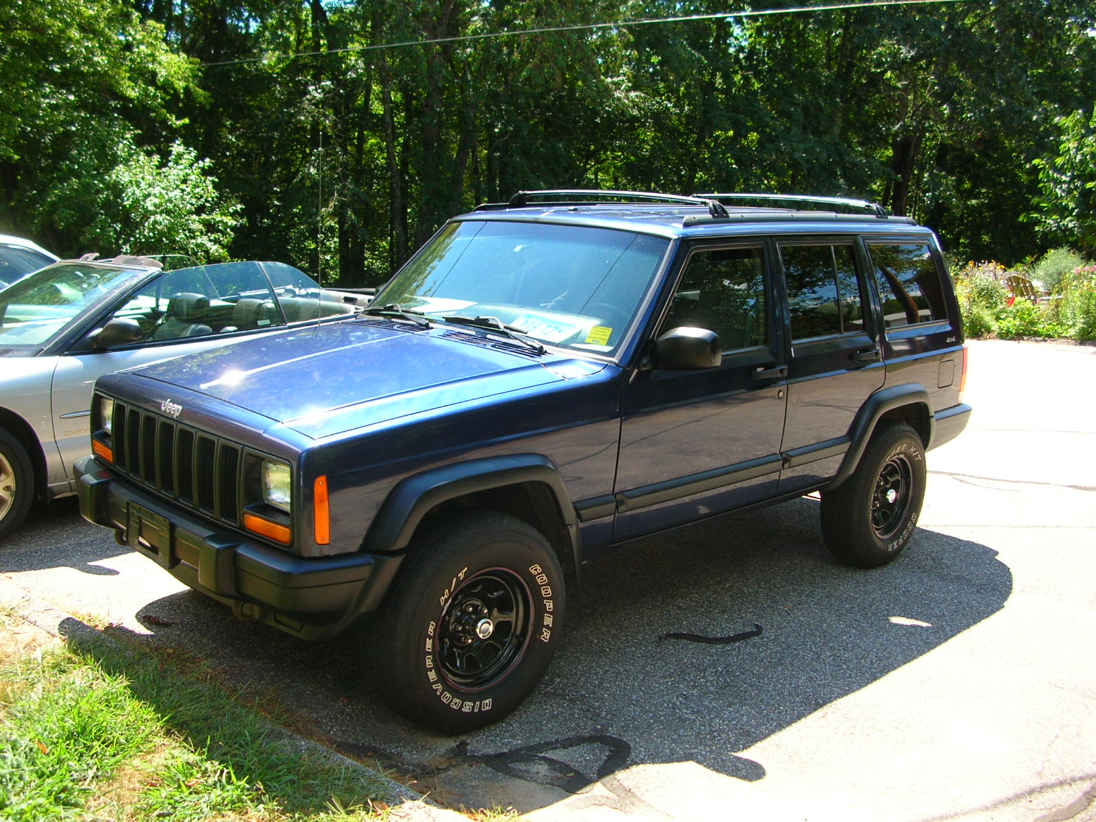 1999 Jeep cherokee classic value #2