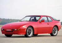 944 944