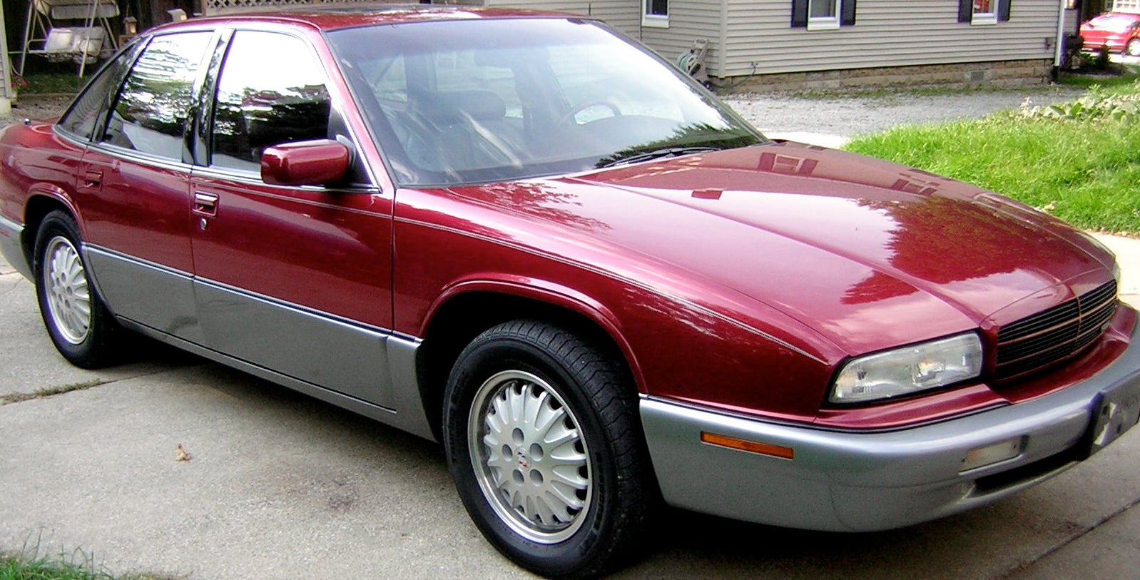 1995 buick regal 4 door