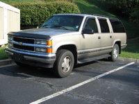 1998 Chevrolet Suburban Overview 1998 Chevrolet Suburban Overview