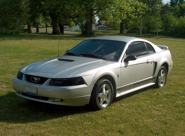 2001 Ford Mustang. 2001 Ford Mustang Base picture