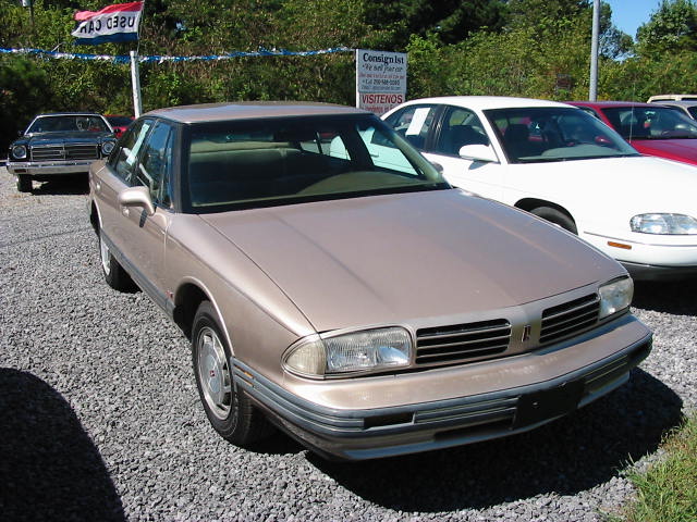 1994 Oldsmobile Eighty-Eight Royale 4 Dr LSS Sedan picture, exterior 1994 Oldsmobile Eighty-Eight Royale 4 Dr LSS Sedan picture, exterior