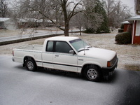 1992 Mazda B2000 Overview 1992 Mazda B2000 Overview