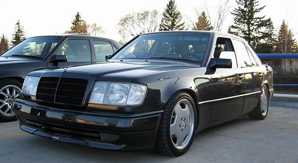 Mercedes Benz 300 Class. 1989 Mercedes-Benz 300-Class,