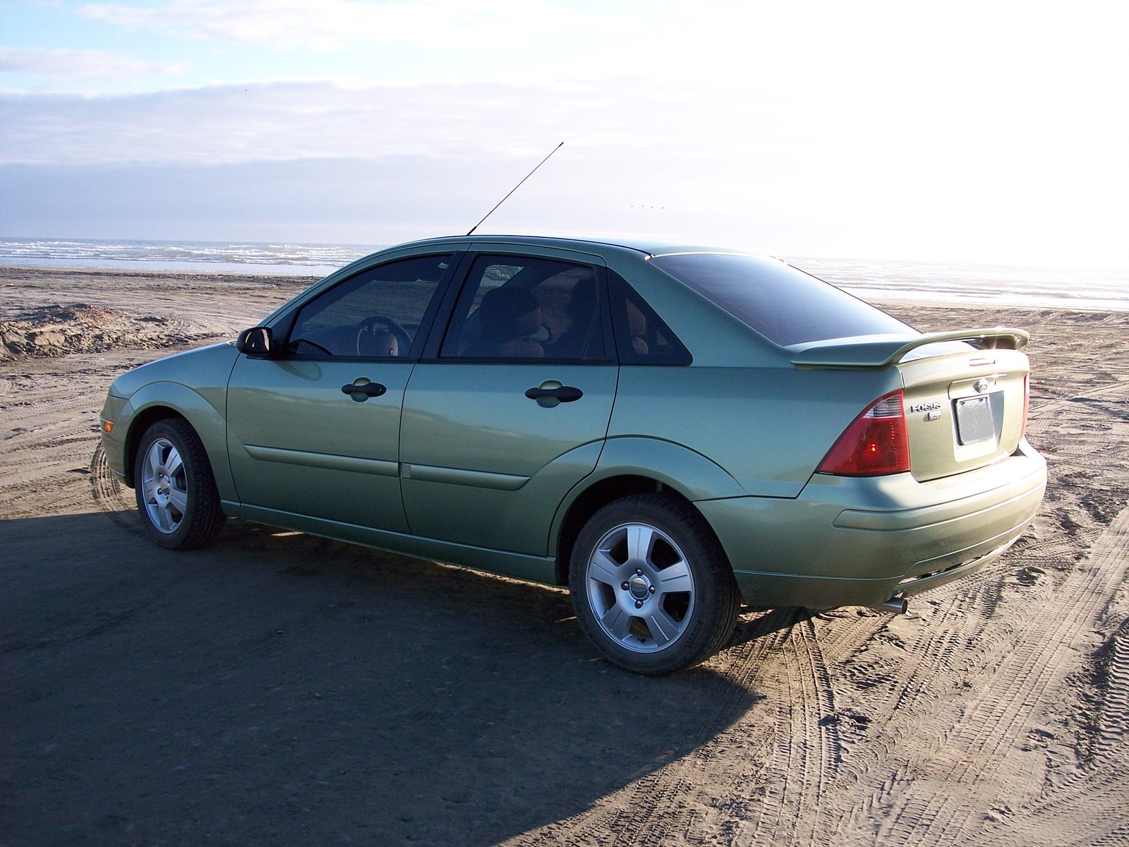 2006 Ford Focus - Exterior Pictures - CarGurus