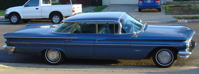 1960 Pontiac Bonneville picture exterior