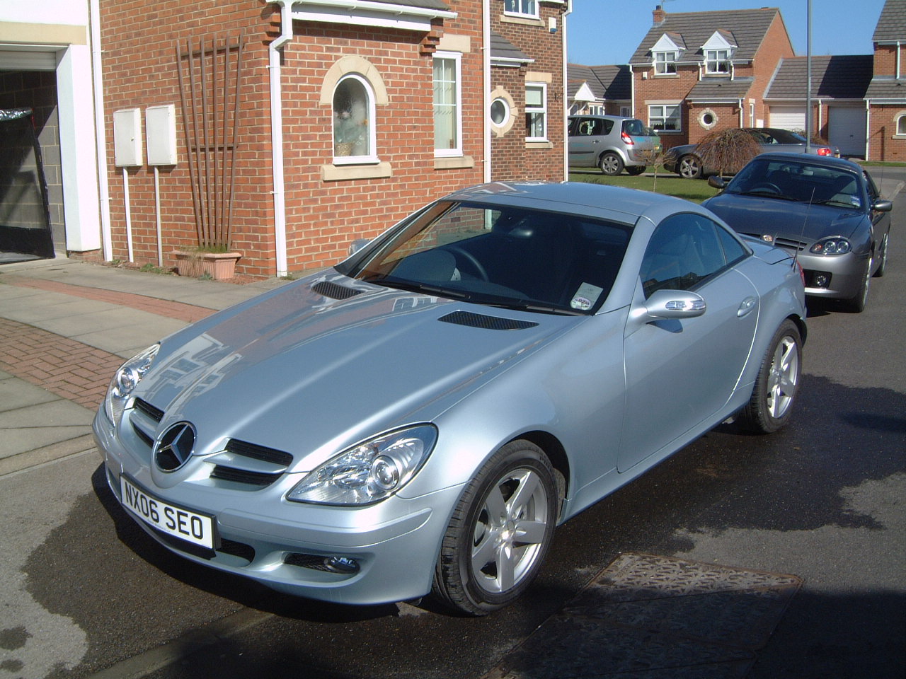 Pro and cons of the 2006 mercedes benze slk 280 #7