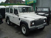 1995 Land Rover Defender Overview 1995 Land Rover Defender Overview