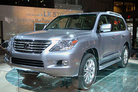 2008 Lexus LX 570 Overview 2008 Lexus LX 570 Overview