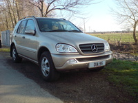 2005 Mercedes-Benz M-Class Overview 2005 Mercedes-Benz M-Class Overview