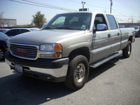2002 GMC Sierra 2500HD Overview 2002 GMC Sierra 2500HD Overview