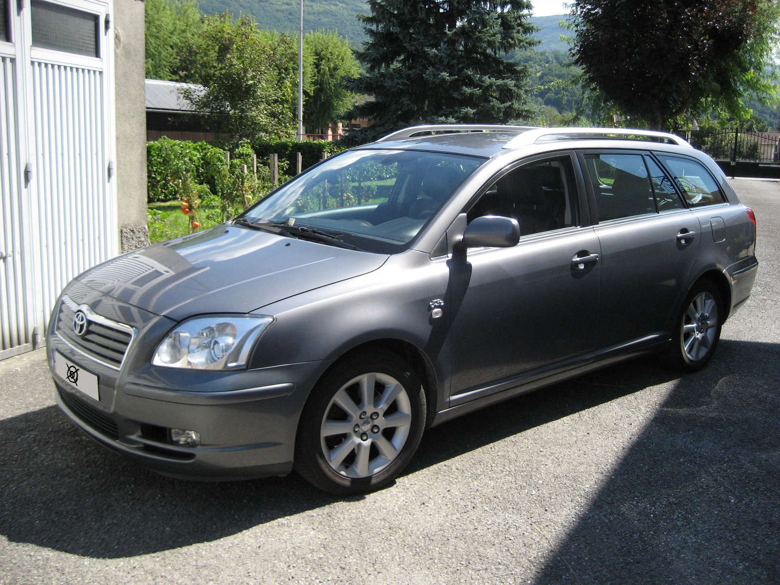 toyota avensis 2004 мануал