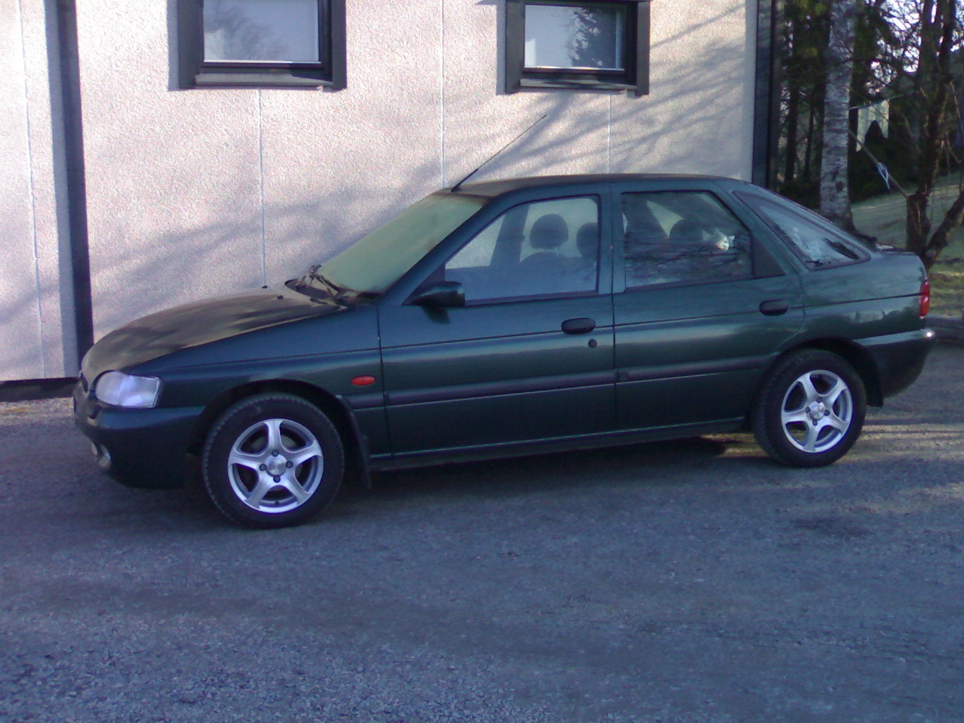 Used 1998 Ford Escort 4 Dr SE Wagon for Sale (with Photos 