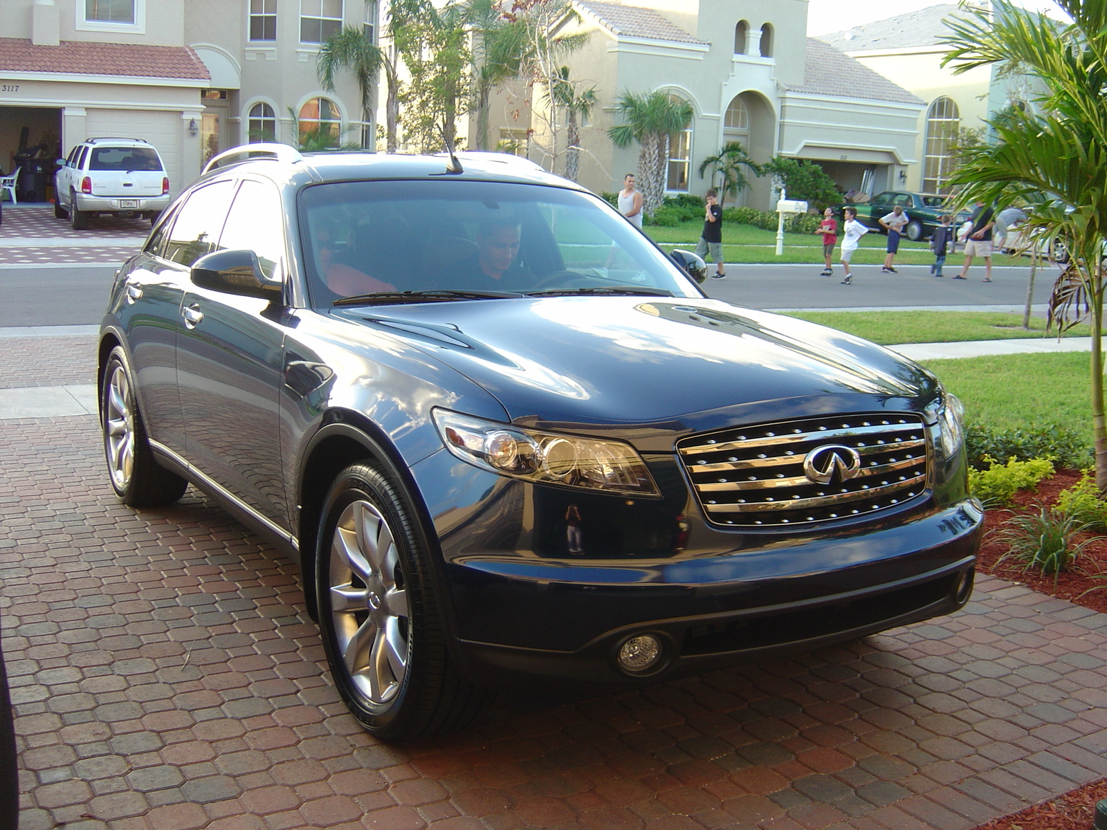 2005 Infiniti Fx35 - Pictures