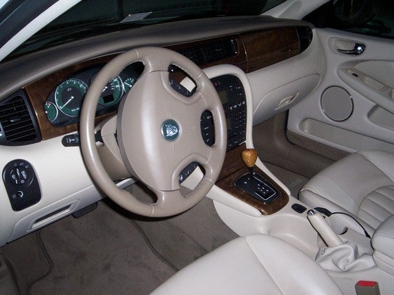 2002 jaguar x type interior. Picture of 2002 Jaguar X-Type