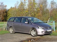 2004 Mitsubishi Grandis Overview 2004 Mitsubishi Grandis Overview