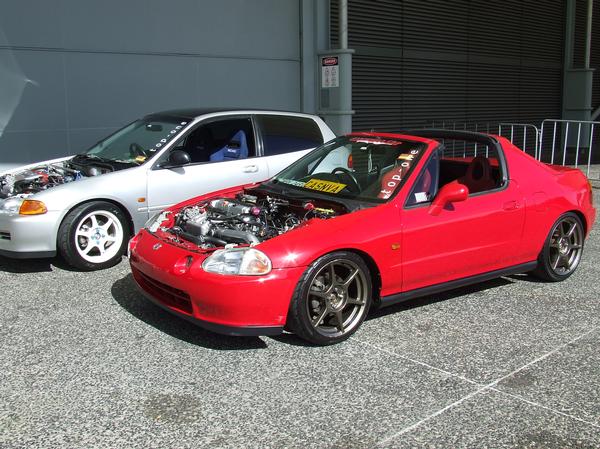 I've seen k20's swapped into del sol's before It's totally possible